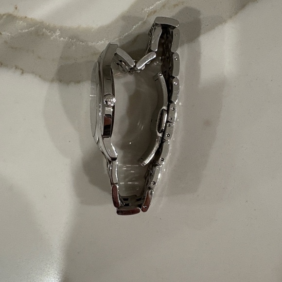 Gucci Stainless Steel Watch with Black Dial - Picture 7 of 8